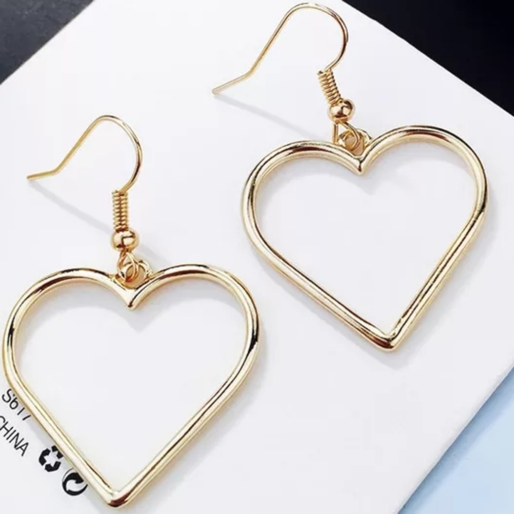 Sweet Heart🍇🍇Earrings - Picture 3 of 5